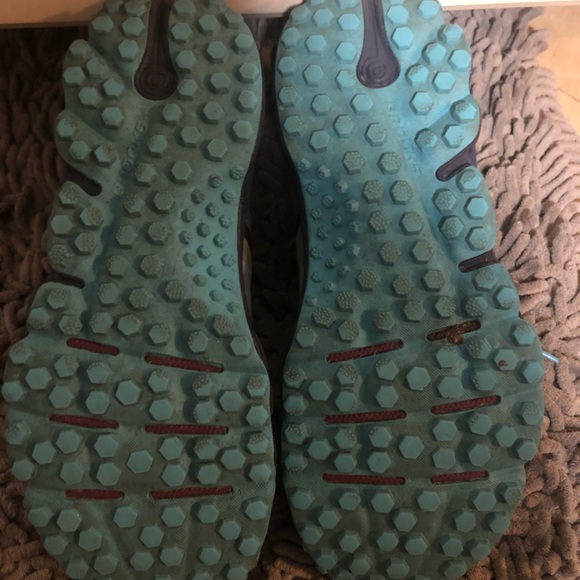 Women’s Brooks Running Sneakers size 9 - Picture 7 of 7